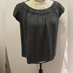 - Max’sEdition blouse black white dots